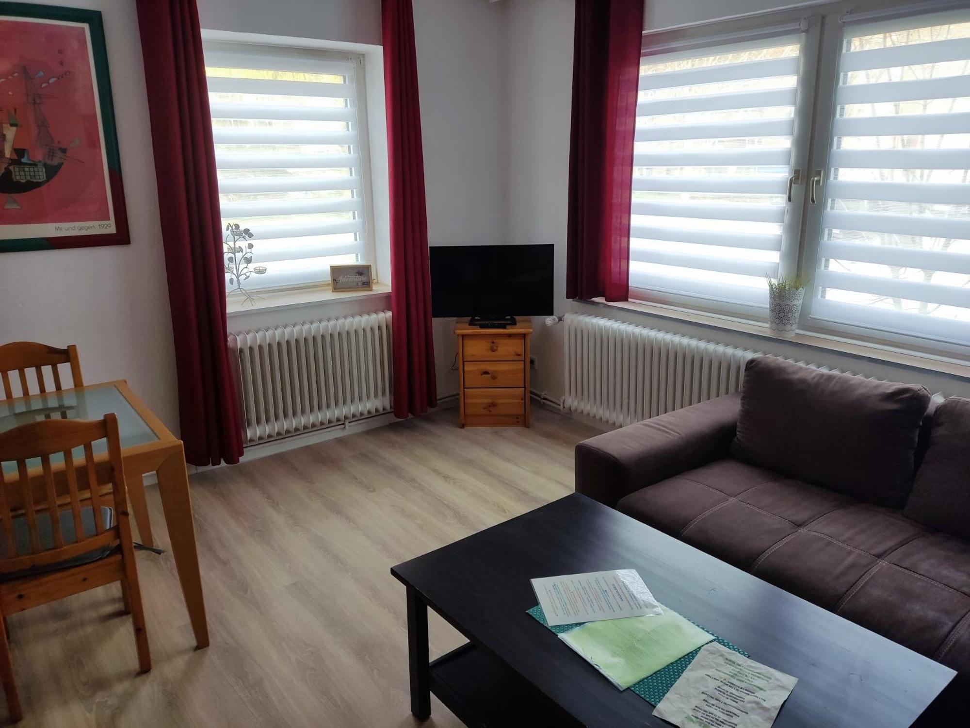 Südstrandkrabbe Mit E-bike Verleih Apartment Wilhelmshaven